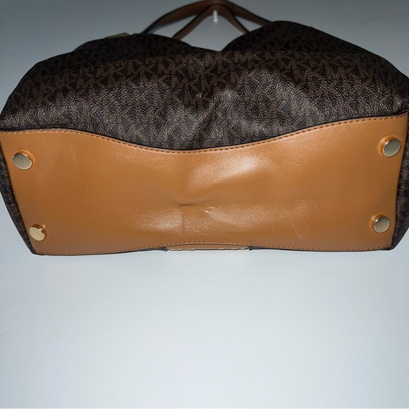 Michael Kors Brown Shoulder Tote Bag - Picture 6 of 6
